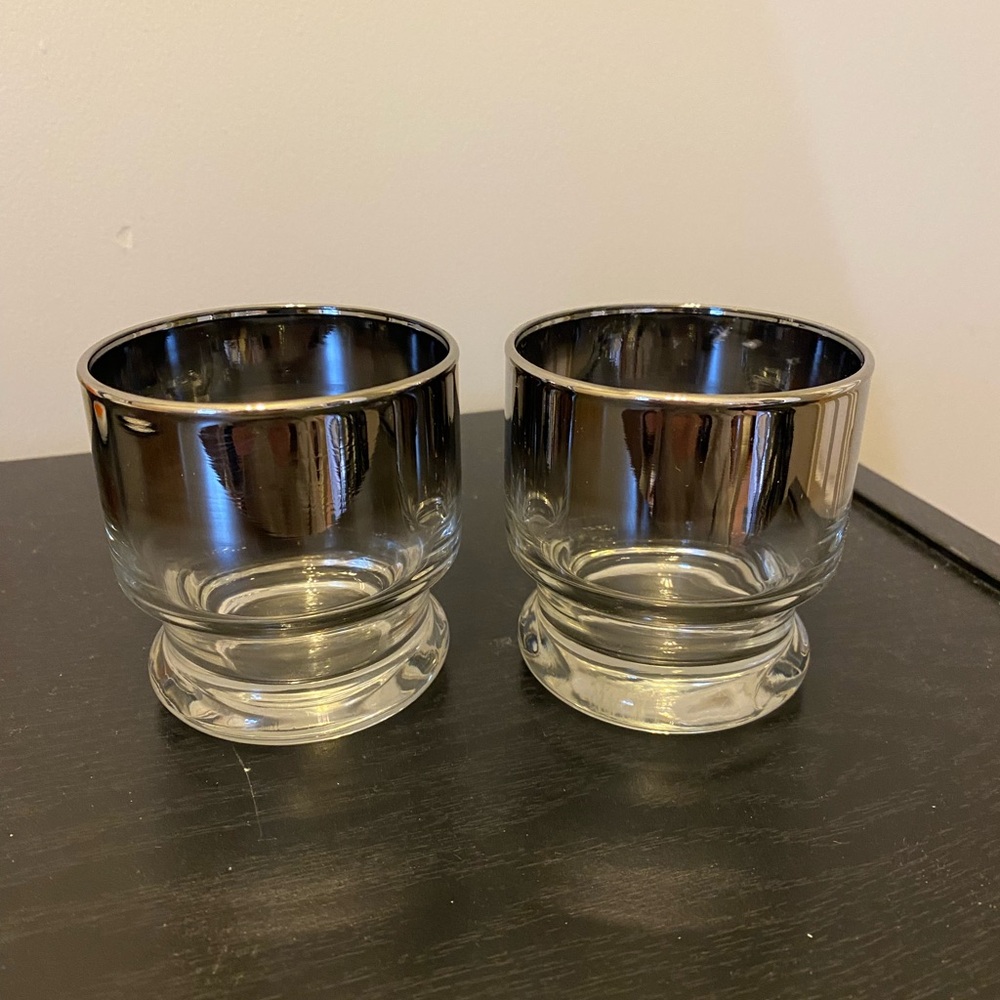 Dorothy Thorpe Style MCM Silver Fade Glassware